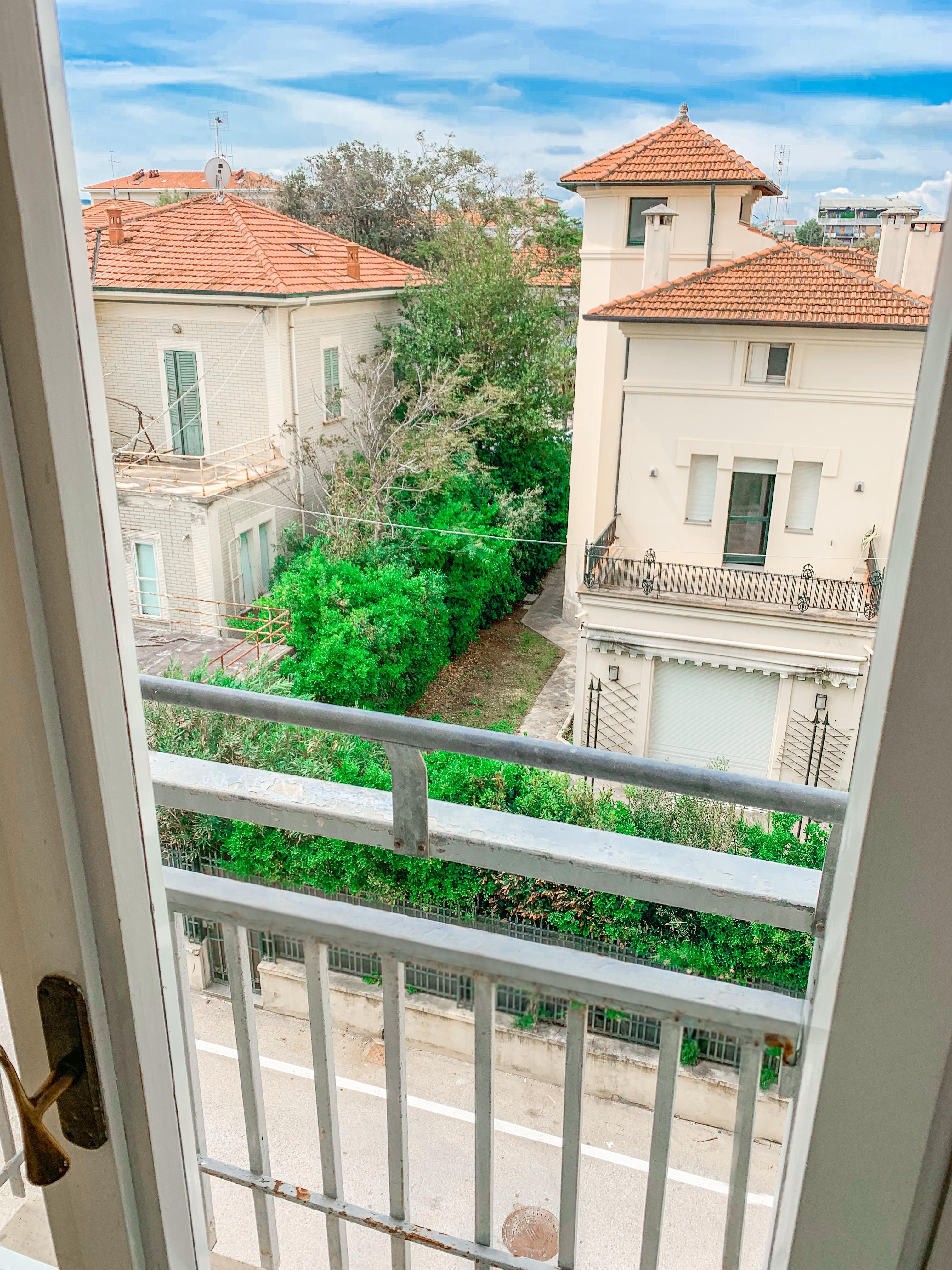 Hotel President'S Pesaro Exterior photo