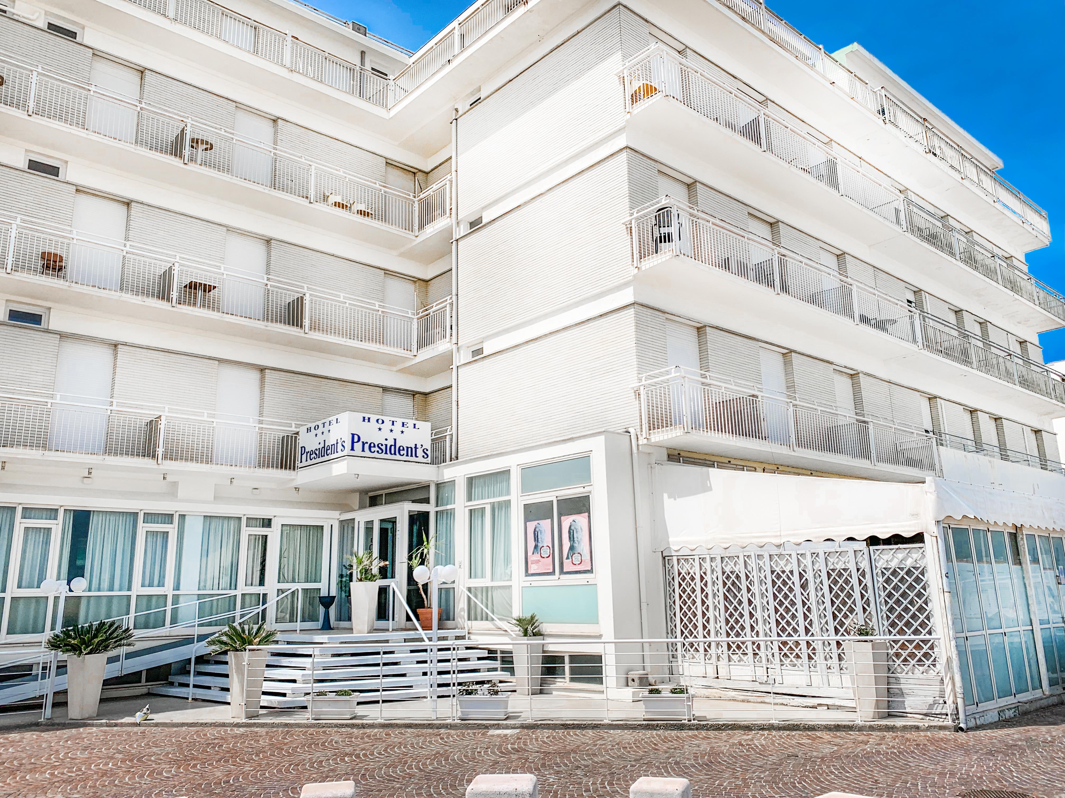 Hotel President'S Pesaro Exterior photo