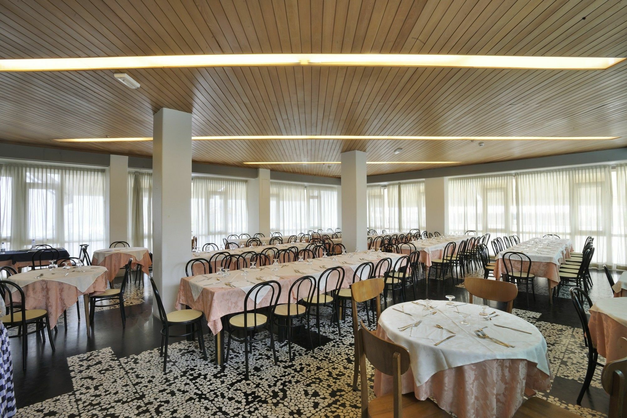 Hotel President'S Pesaro Exterior photo